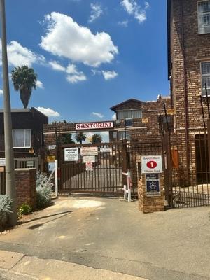 Apartment / Flat For Rent in Northcliff, Johannesburg